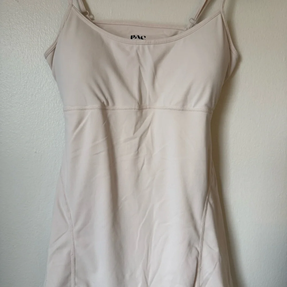 PacSun cream/white open Back tennis Dress with Adjustable Straps - Picture 2 of 7